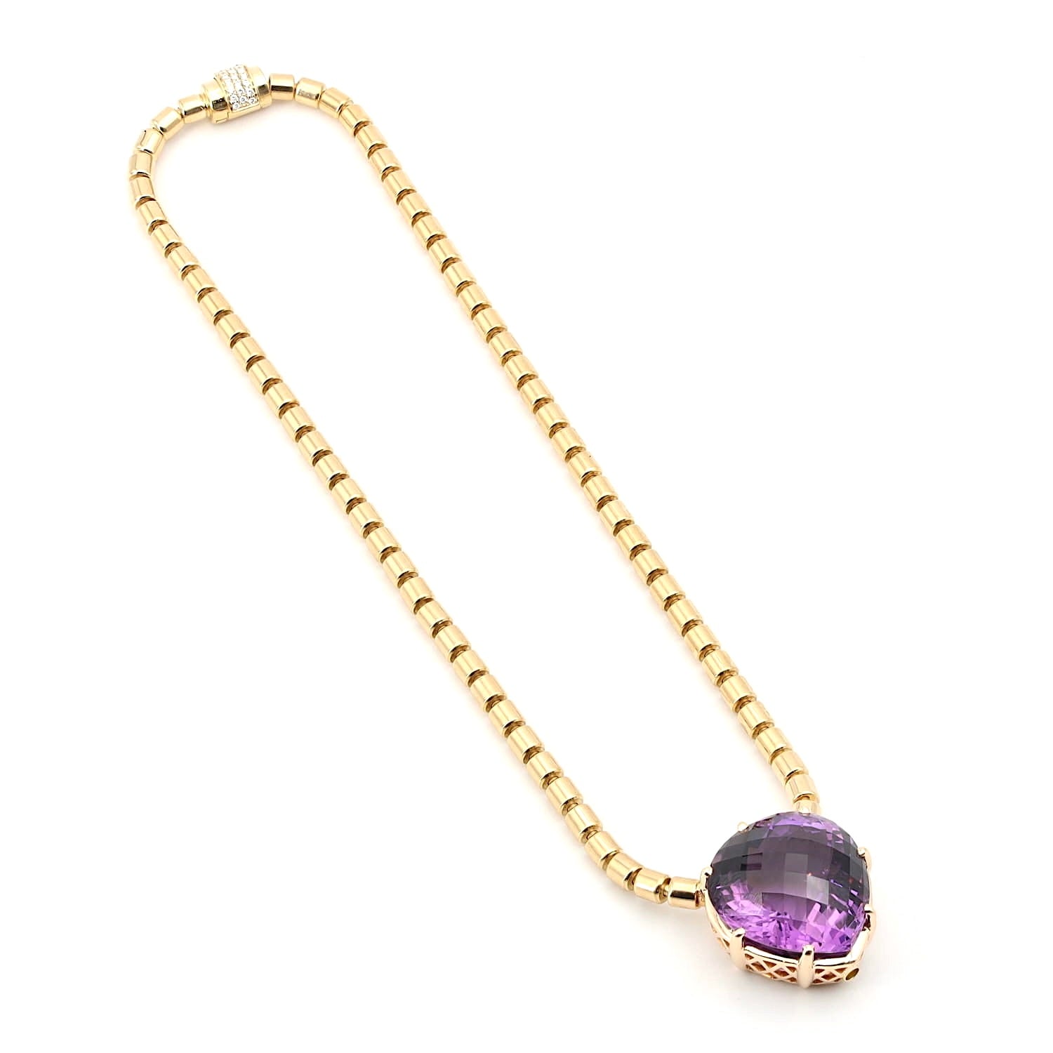 Kette Possession von Piaget mit Brillanten, Anhänger von Wempe mit einem Amethyst ca. 74 ct in 750er Gold, liegend geschlossen Draufsicht