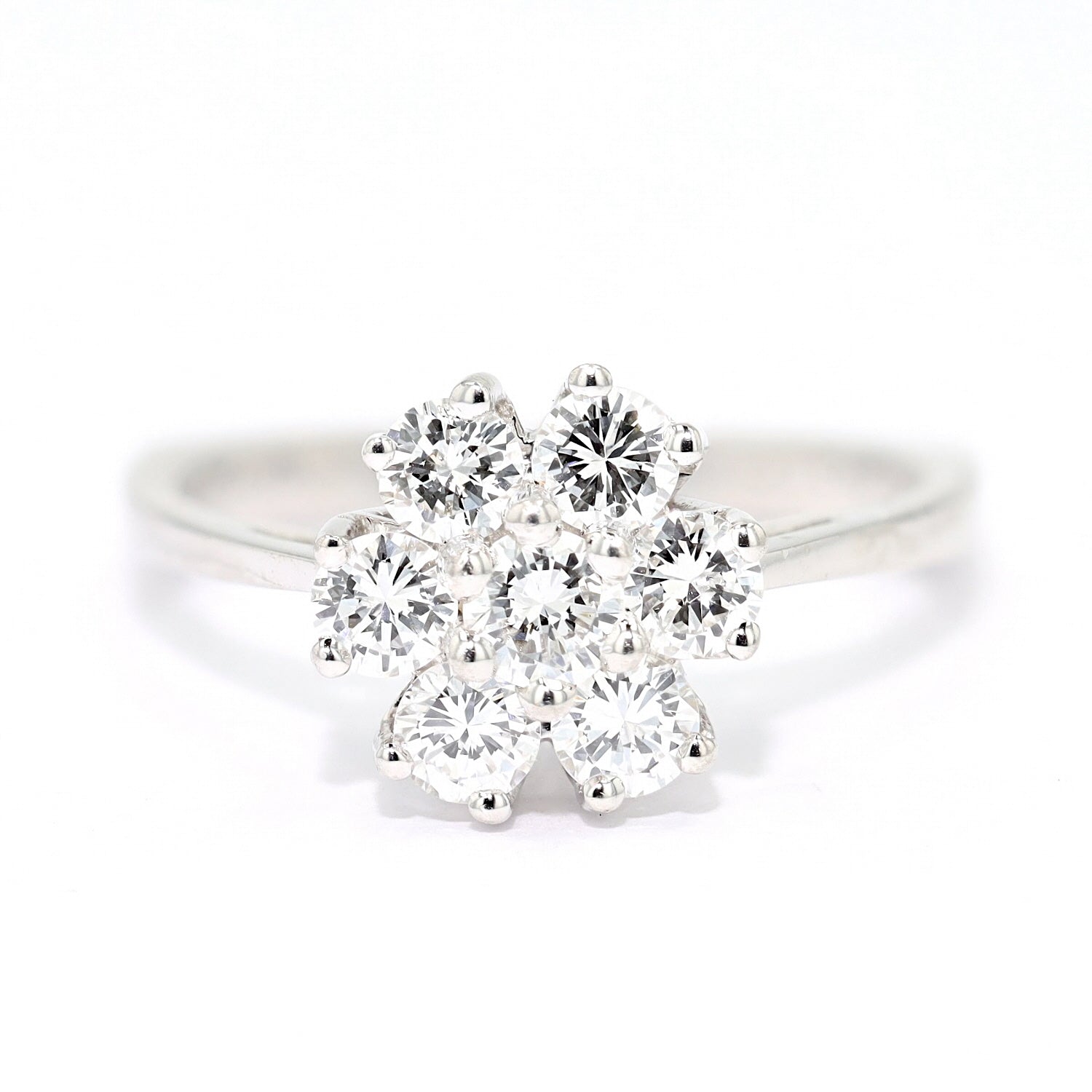 Ring in 585er Weißgold mit Brillanten, liegend frontal