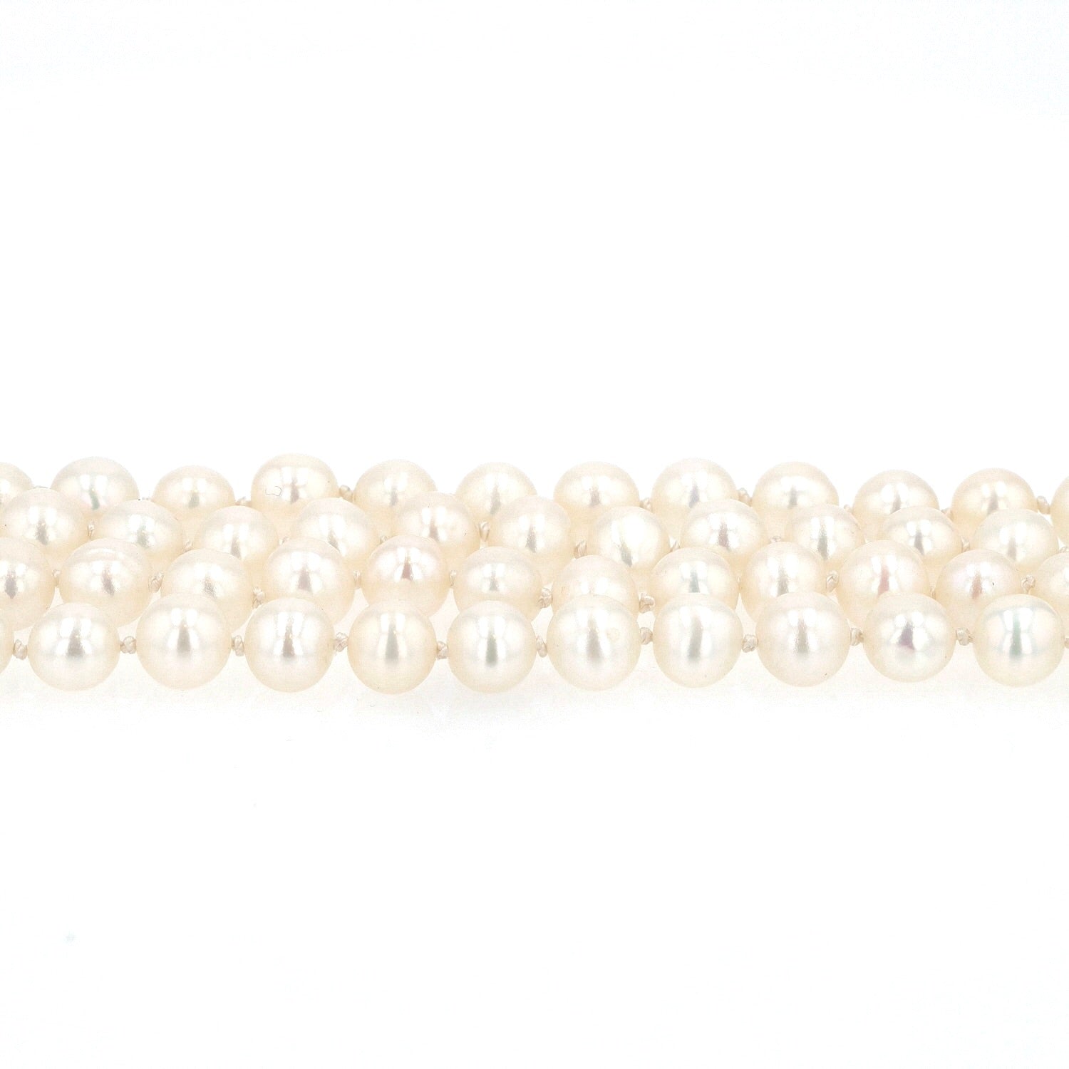 Endloskette mit Akoya-Zuchtperlen, liegend frontal