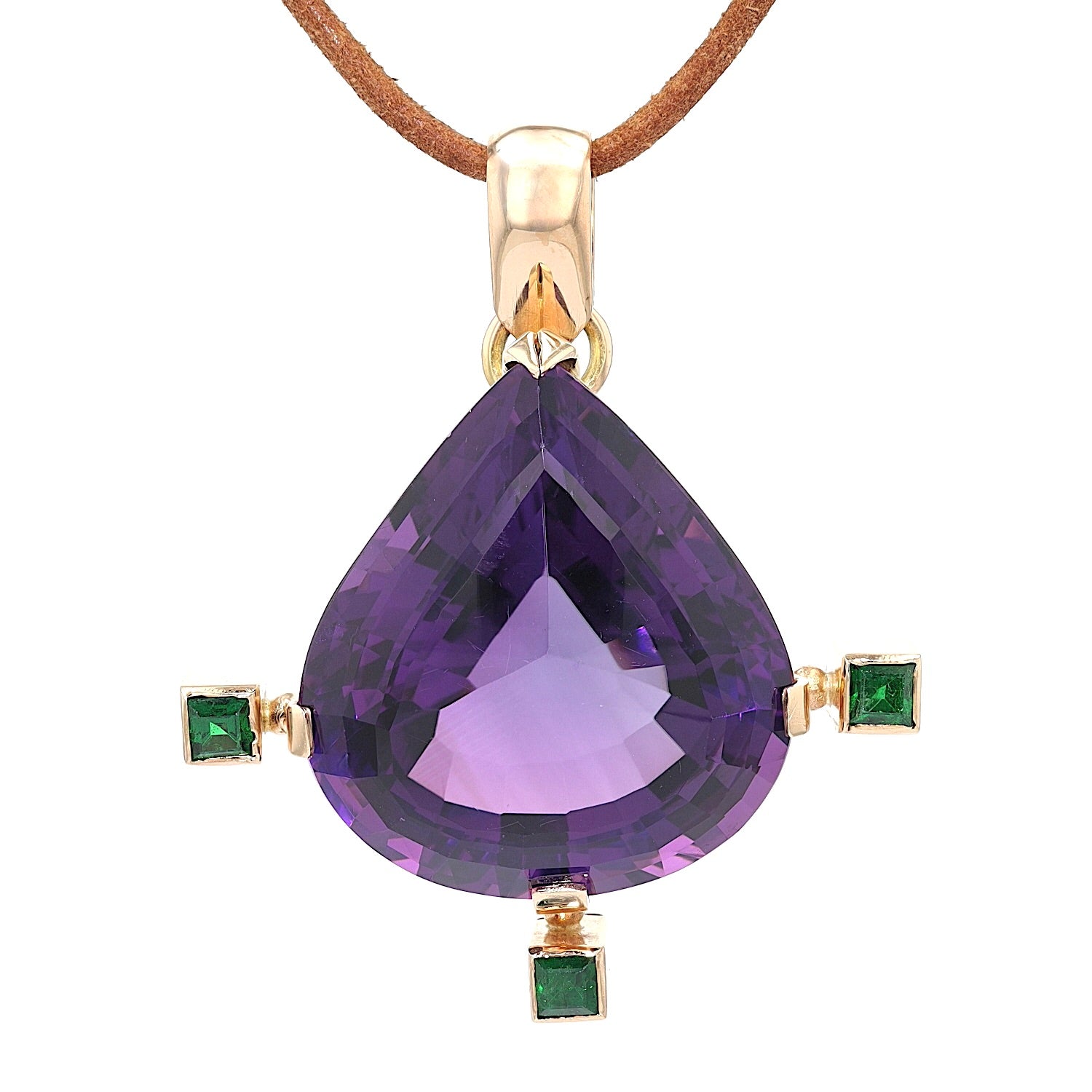 Anhänger in 585er Gelbgold mit einem Amethyst und Tsavolithen, hängend frontal