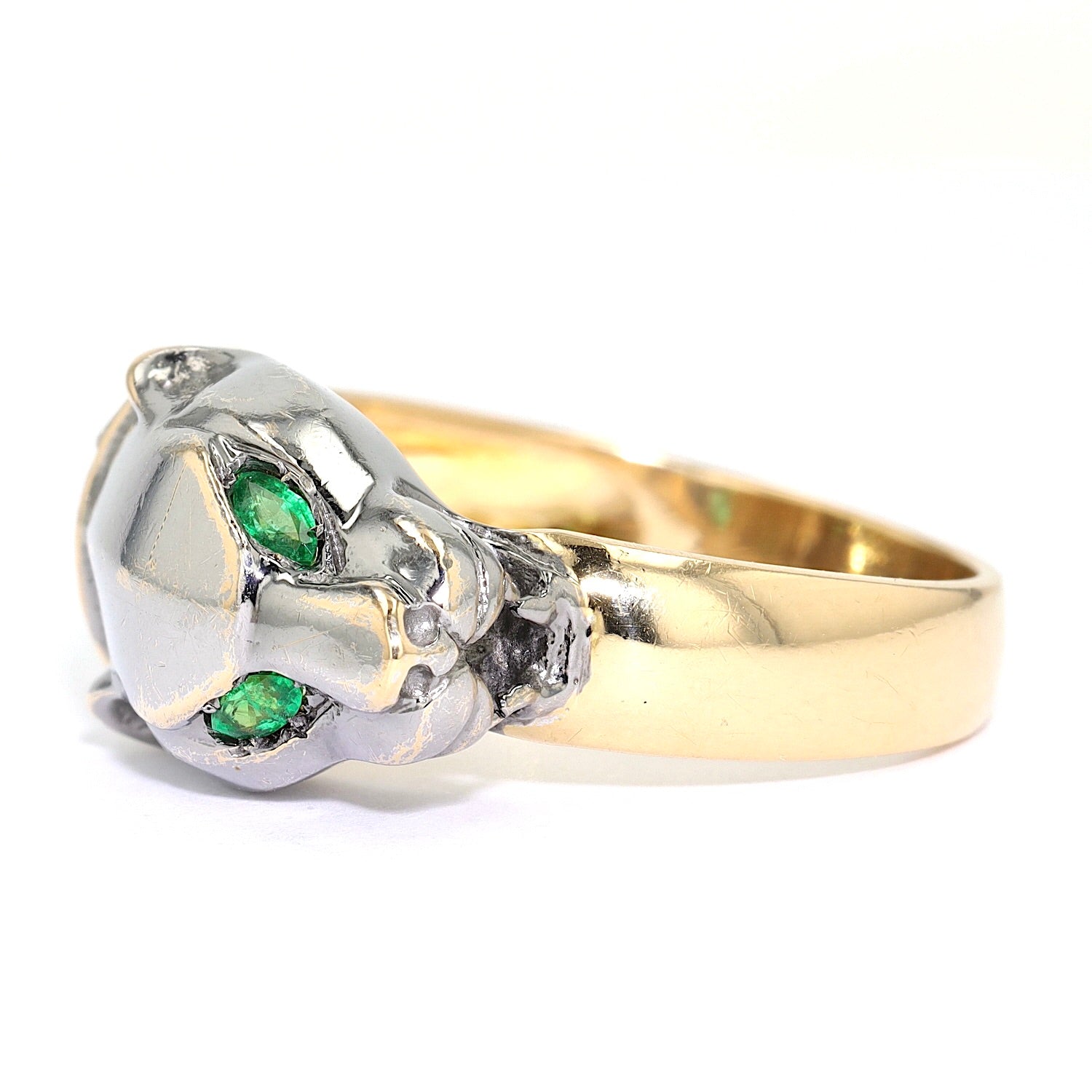 Gay Frères Ring in 750er Gold Bicolor mit Diamanten und Smaragden, liegend links gedreht