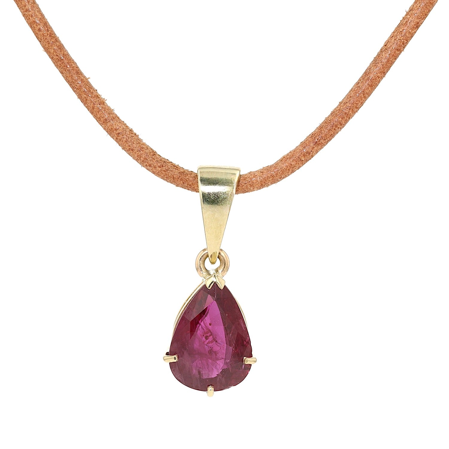 Anhänger in 585er Gelbgold mit einem Rubin, hängend frontal