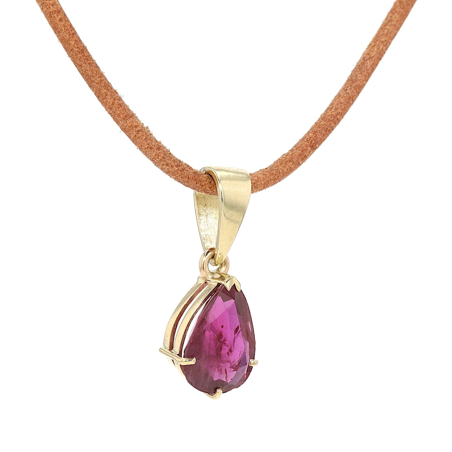 Anhänger in 585er Gelbgold mit einem Rubin, hängend rechts gedreht