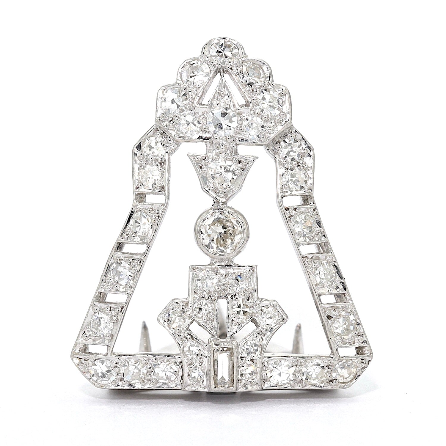 Art Deco Clip - Brosche in 9 kt Weißgold, platiniert mit Diamanten, stehend frontal