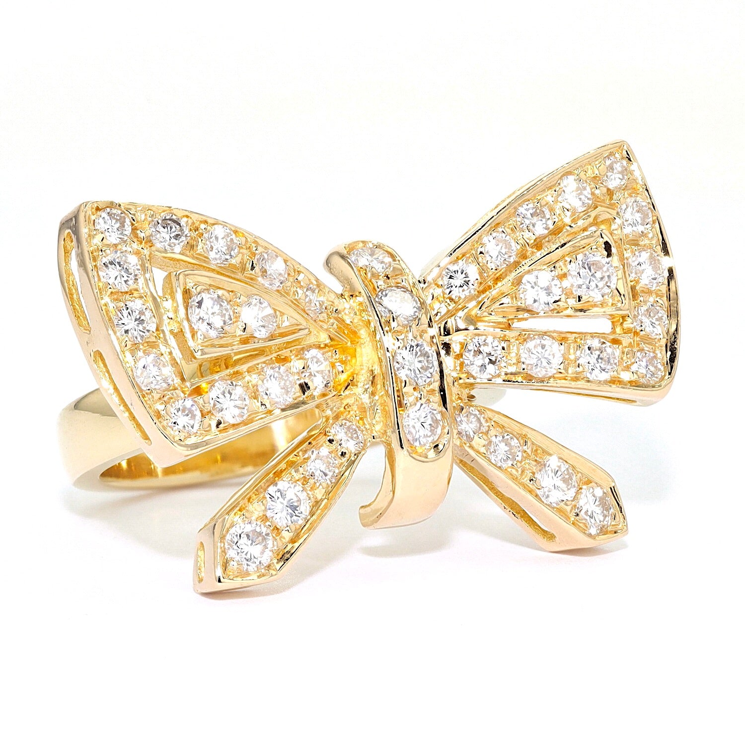 Ring in 750er Gelbgold mit ingesamt ca. 1 ct Brillanten, liegend rechts gedreht
