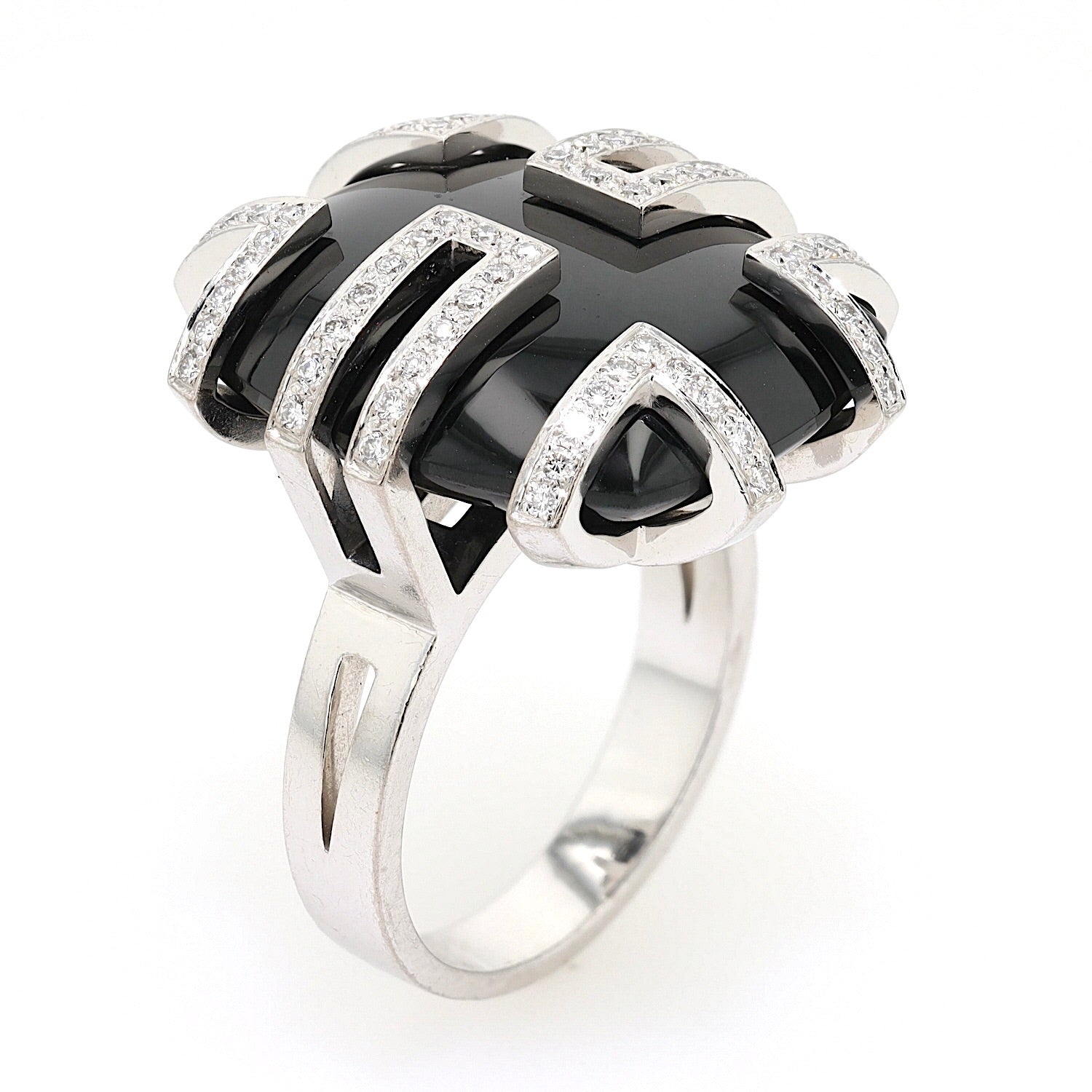 Cartier Ring Le Baiser du Dragon in 750er Weißgold mit einem Jadeit und Brillanten, stehend