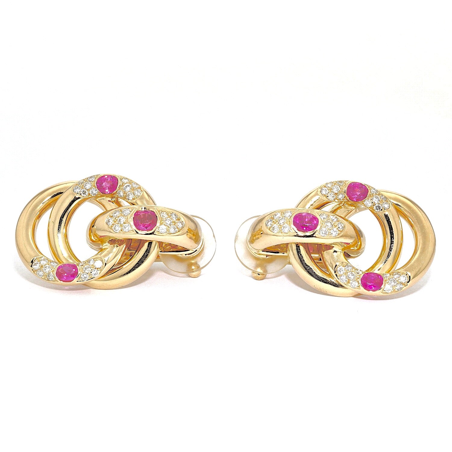 1 Paar Ohrringe in 750er Gelbgold mit pinkfarbenen Saphiren und Brillanten, liegend frontal