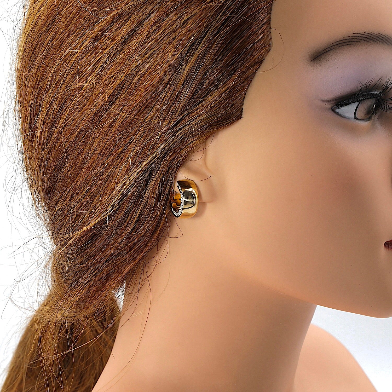 Toni Gard Kreolen aus 585er Gelbgold mit Brillanten, einzelnd am Ohr