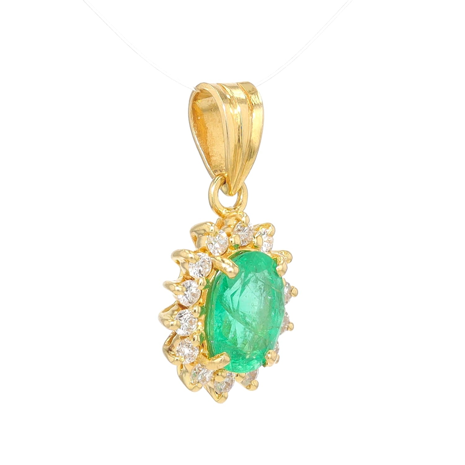 Anhänger in 750er Gelbgold mit einem Smaragd und Diamanten, hängend rechts gedreht