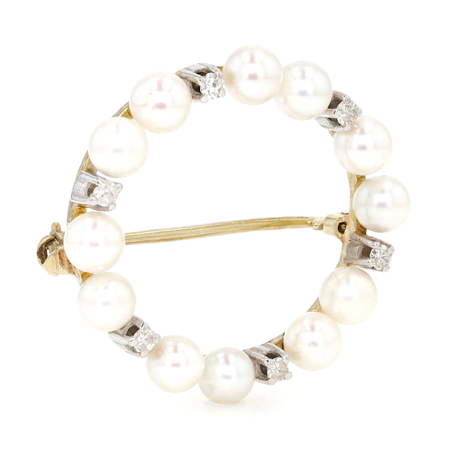 Brosche in 585er Gelbgold mit Zuchtperlen und Diamanten, stehend rechts gedreht