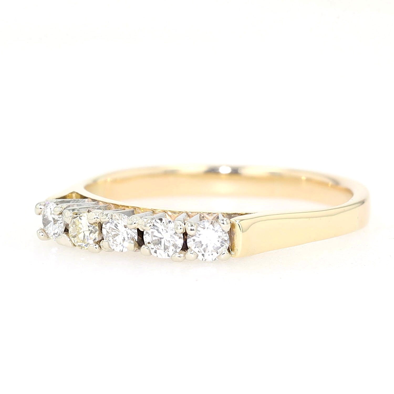 Ring in 585er Gelb- und Weißgold mit Brillanten, liegend links gedreht