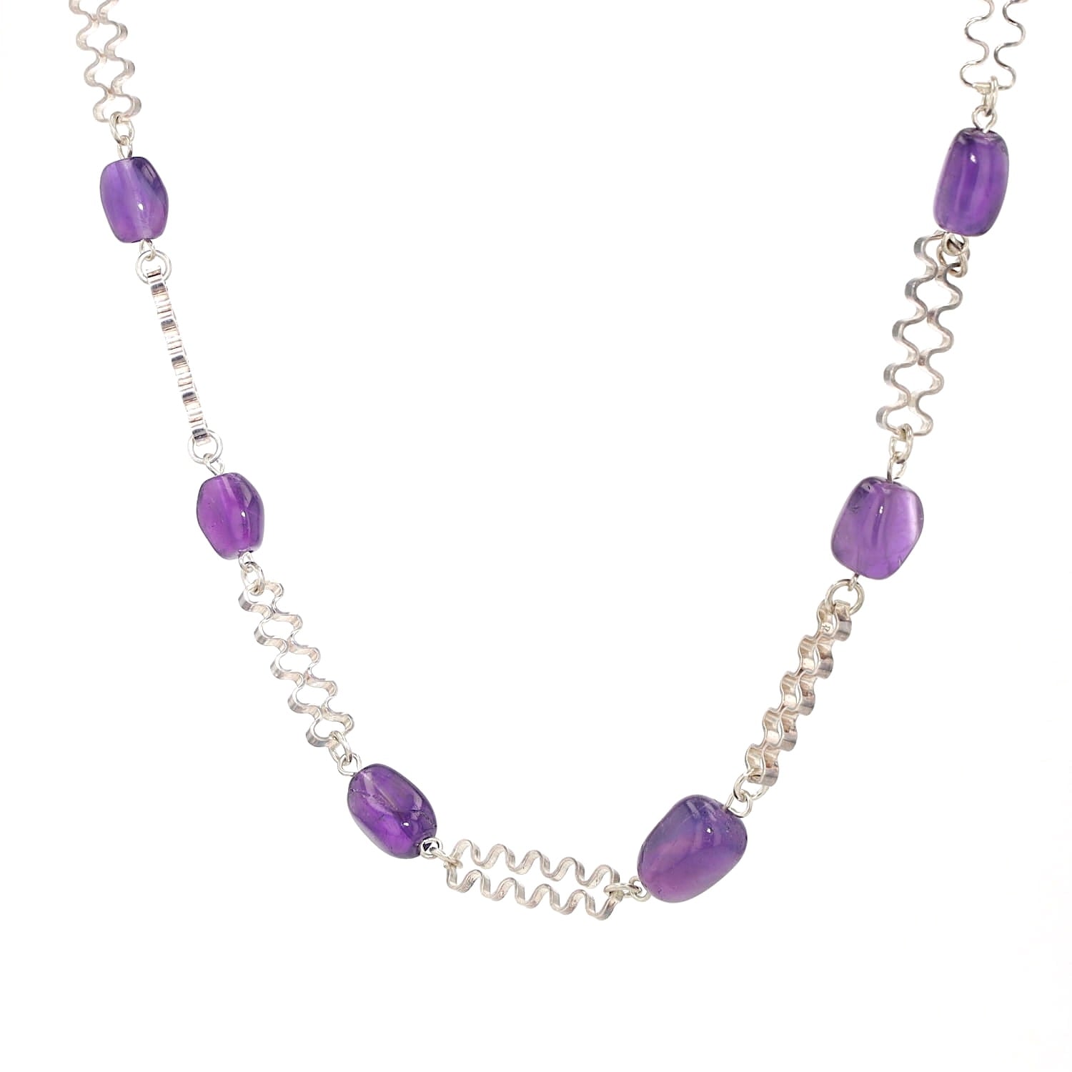 Kette und Armband in 835er Silber mit Amethysten, hängend rechts gedreht