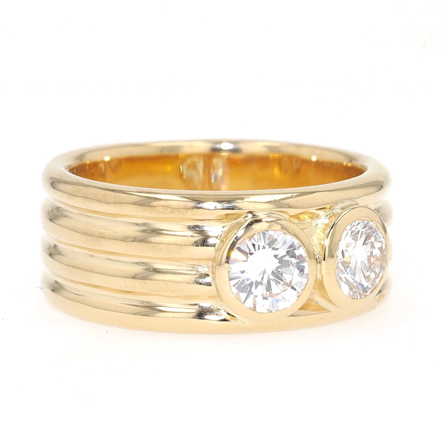 Ring in 750er Gelbgold mit 2 Brillanten je ca. 0,50 ct, liegend rechts gedreht