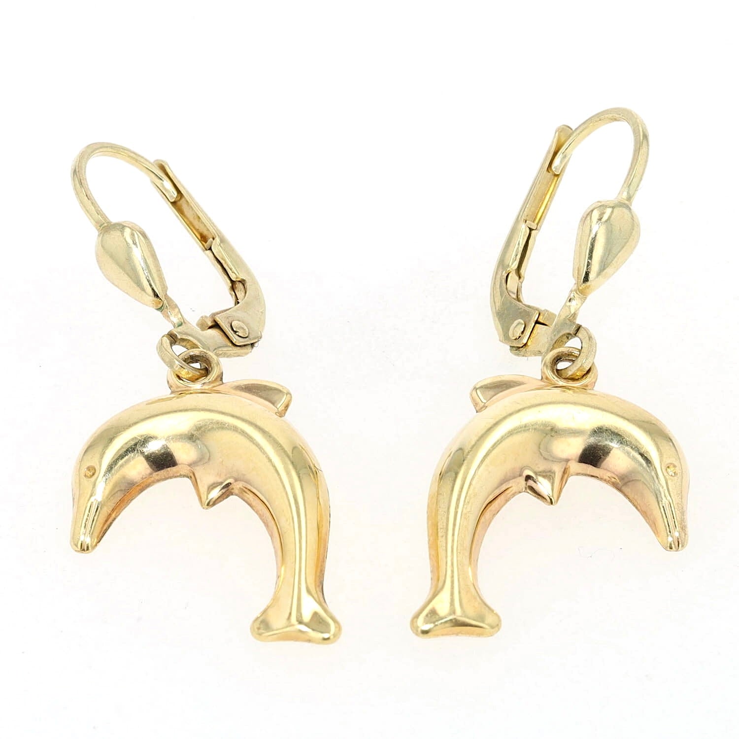 Ohrringe in 333er Gelbgold mit Delfinen als Hänger, hängend frontal