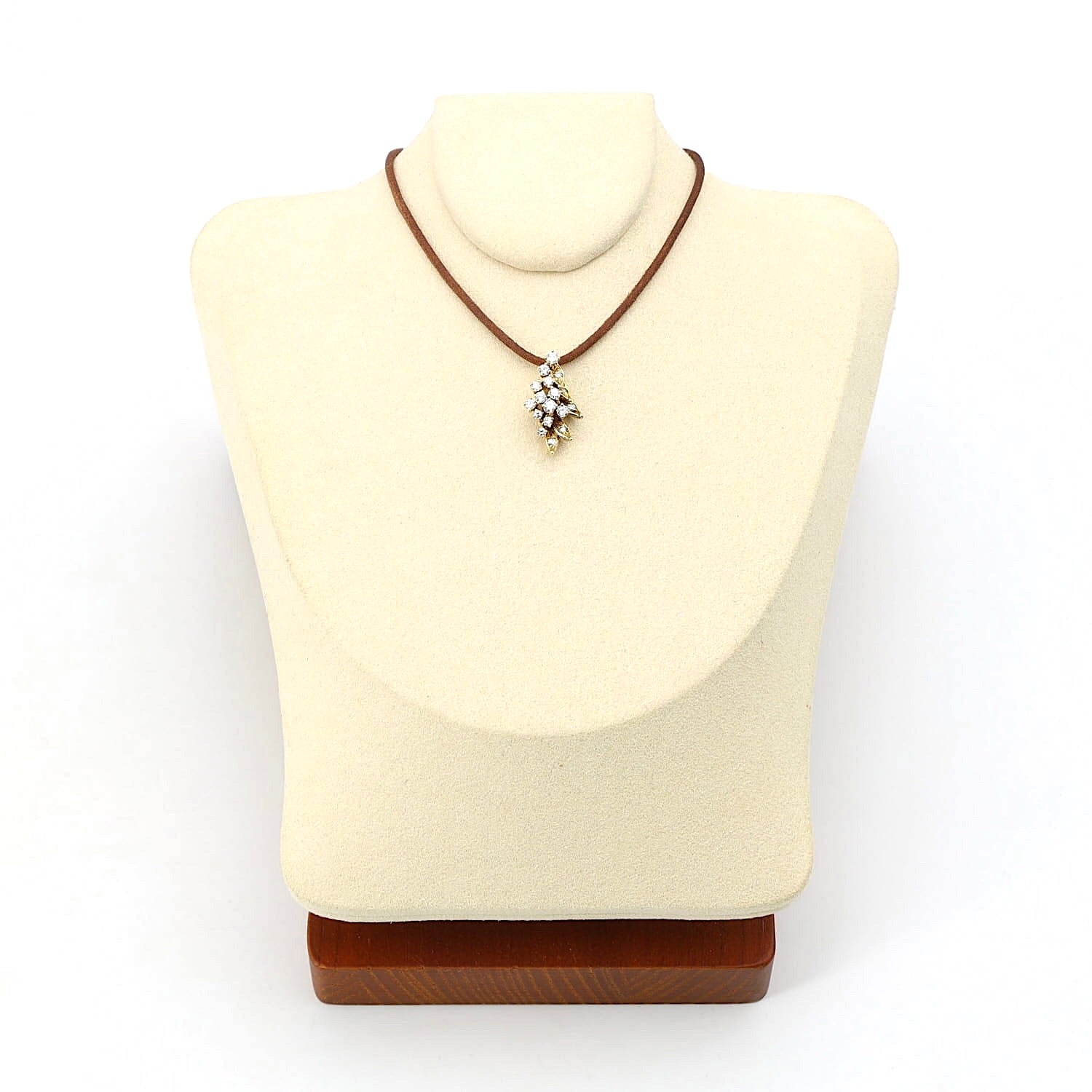 Anhänger in 585er Gelbgold mit Brillanten und Diamanten, an der Büste