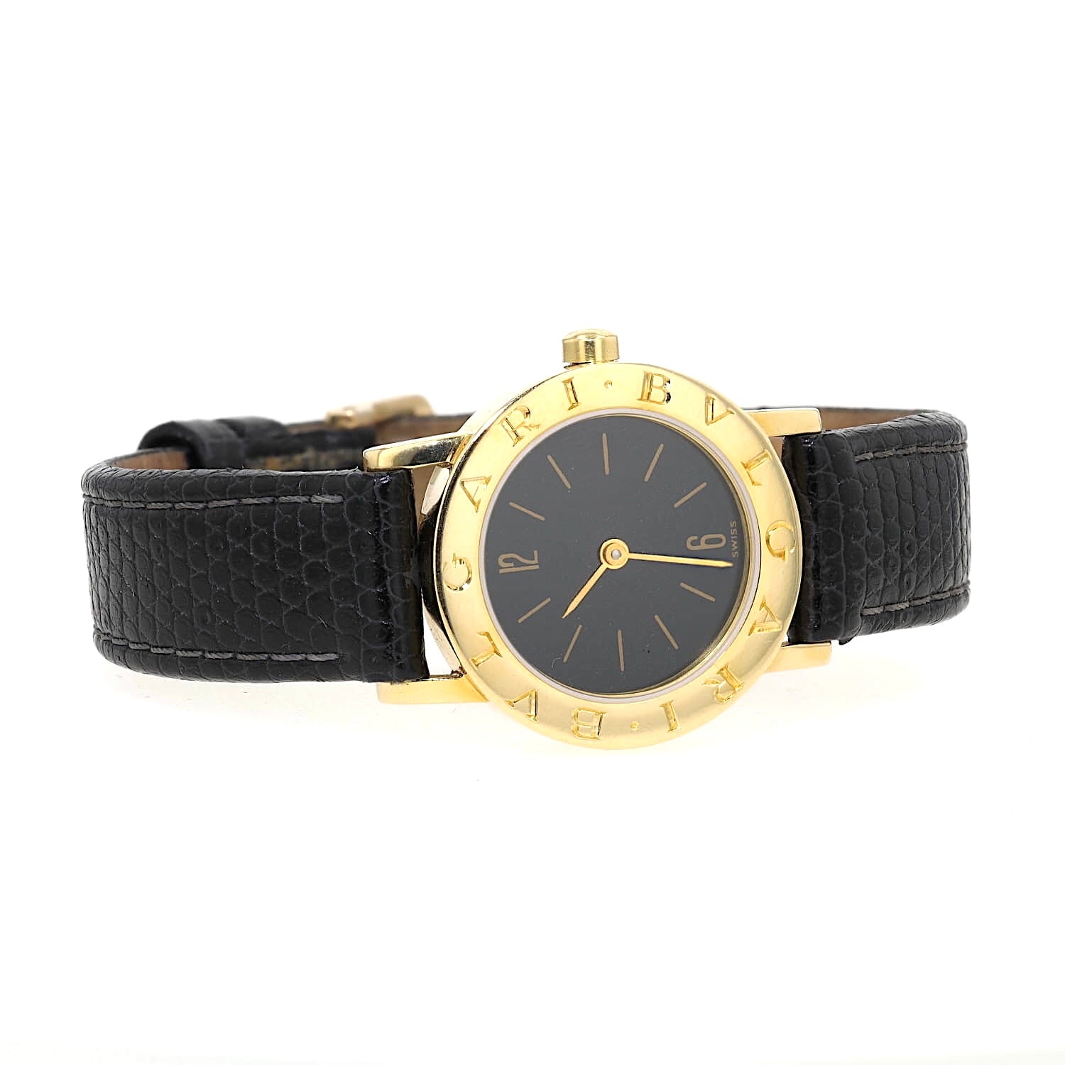 Armbanduhr von Bulgari in 750er Gelbgold mit einem Lederband, liegend geschlossen rechts gedreht
