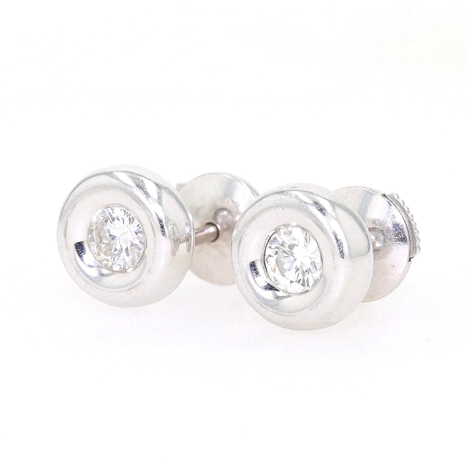 Reverstecker/Pin in 750er Weißgold mit je einem Brillanten, liegend links gedreht