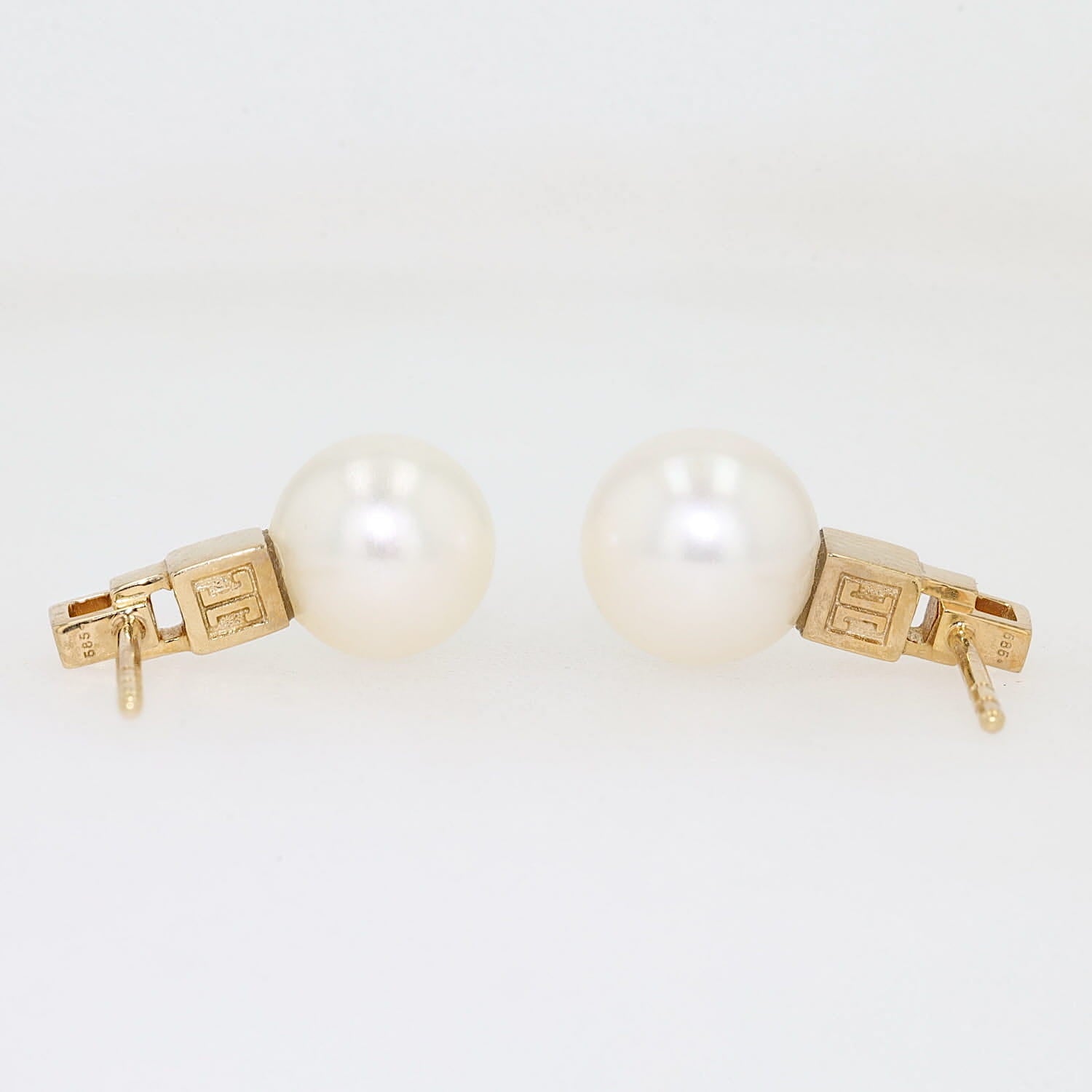 Jette Joop Ohrstecker in 585er Gelbgold mit je einer Zuchtperle und einem Brillant, liegend von hinten