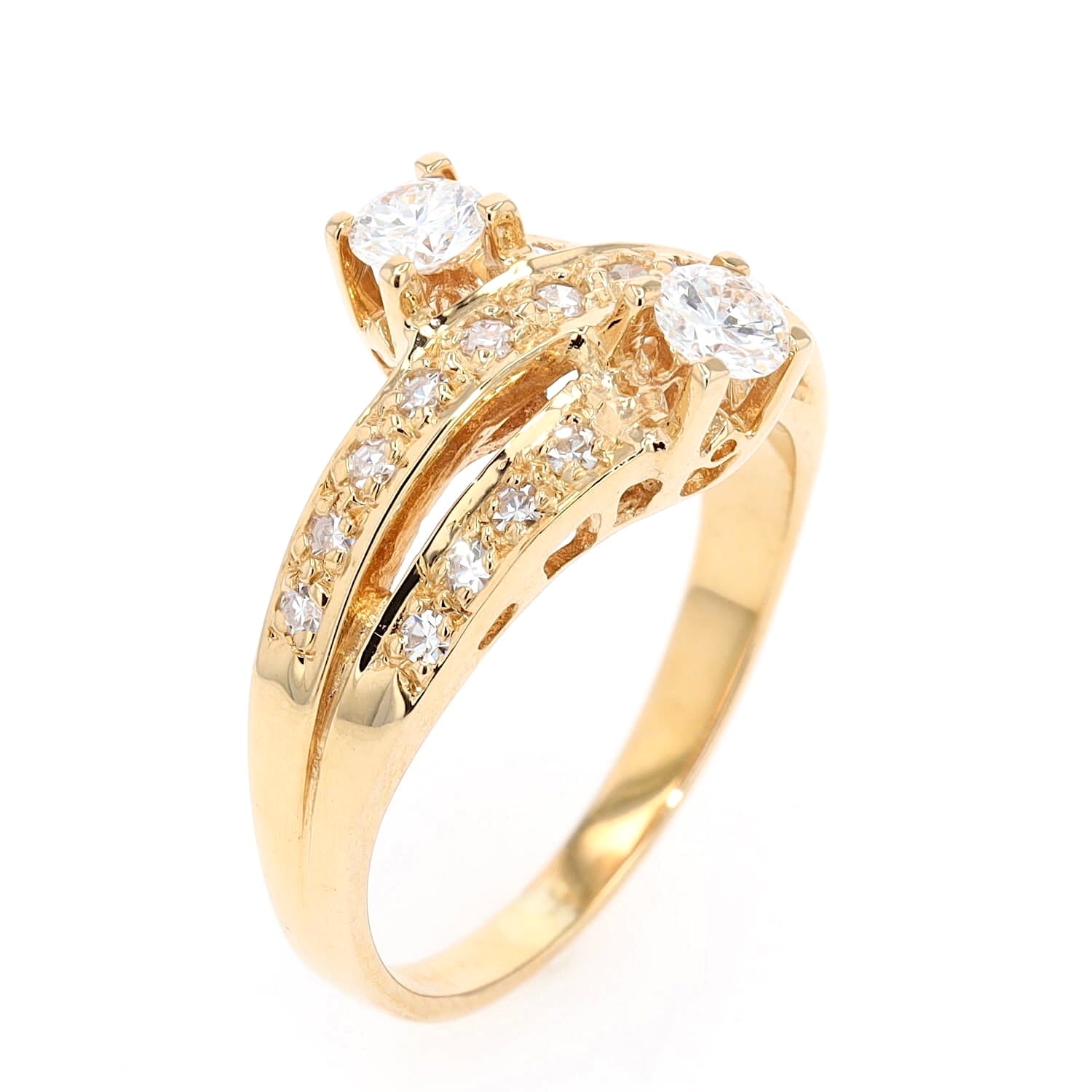 Ring in 585er Gelbgold mit Brillanten und Diamanten, gesamt ca. 0,50 ct, stehend