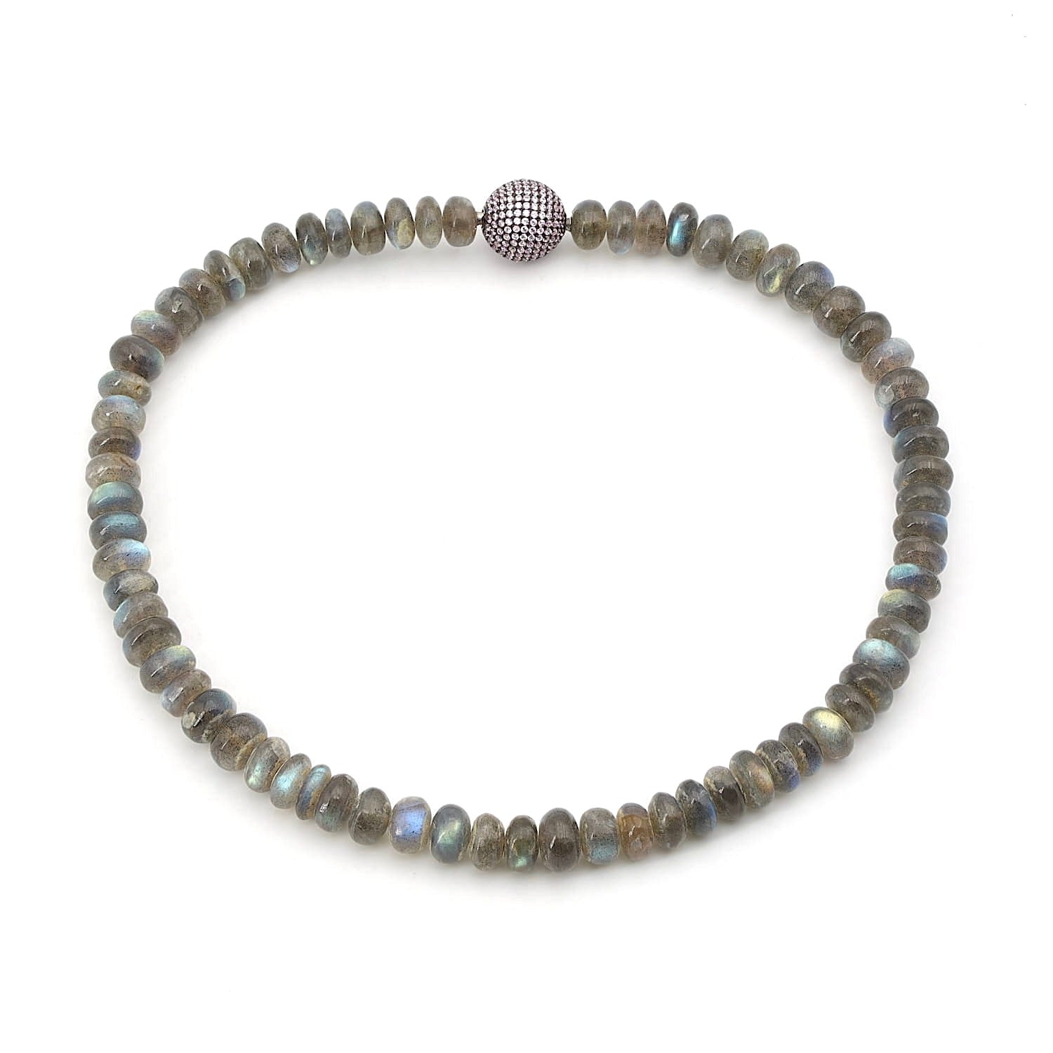 Edelsteinkette aus Labradorit-Kugeln und einem Wechselschloss aus einer Edelstahlkugel mit rosafarbenen Cubic Zirkonias, liegend geschlossen Draufsicht