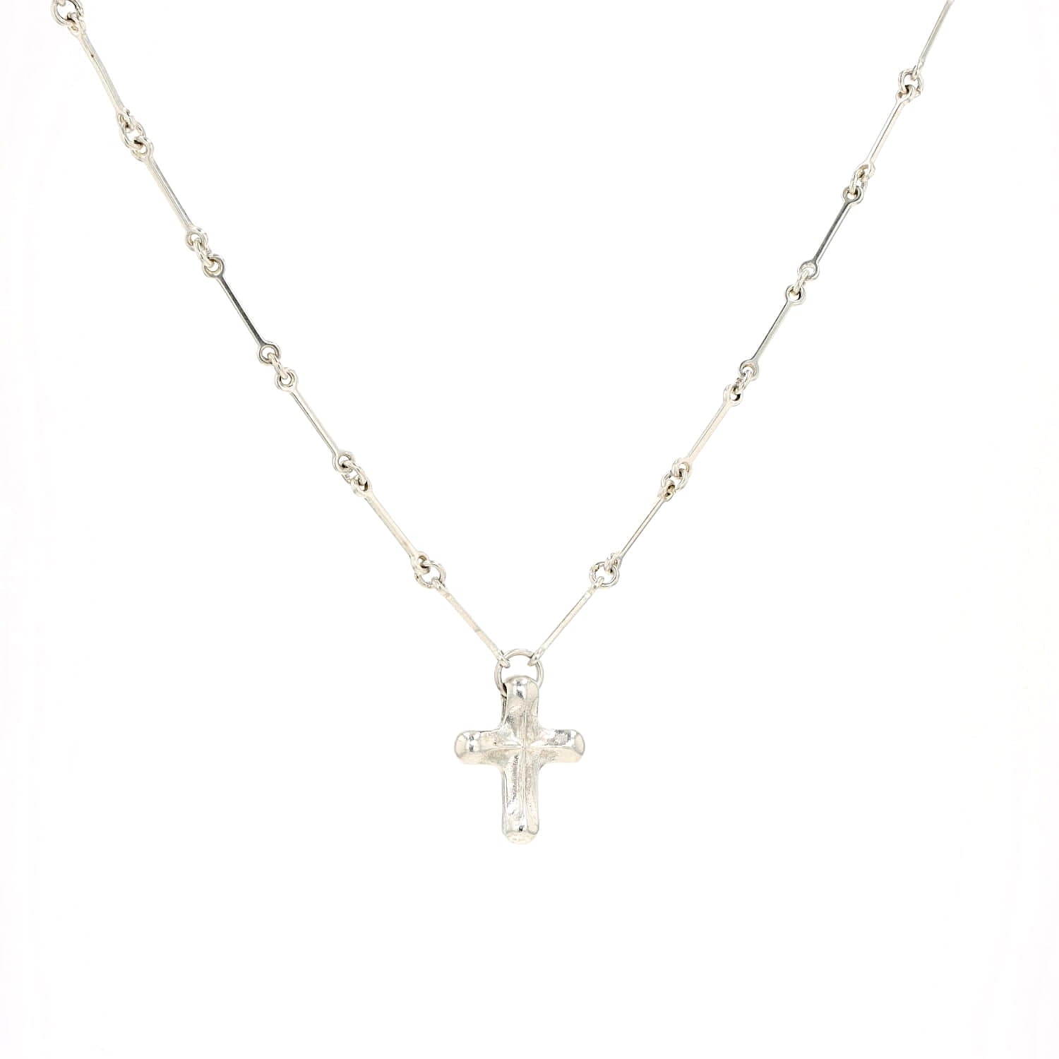 Lapponia Kette, Design Björn Weckström mit einem Kreuz in 925er Silber , hängend frontal