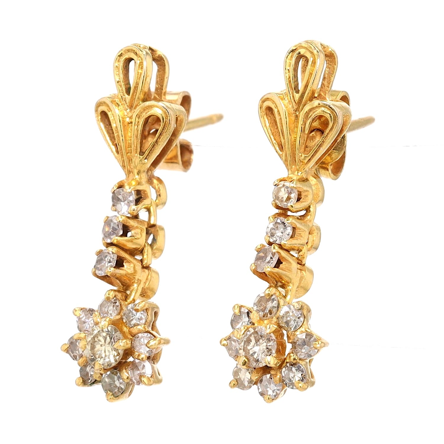 Vintage earrings in 750 yellow gold with diamonds and Brilliants, hanging turned left