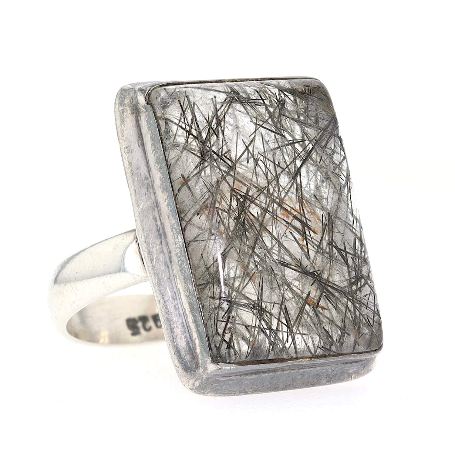 Ring made of 925 silver with a rock crystal with tourmaline needles, turned lying on the right