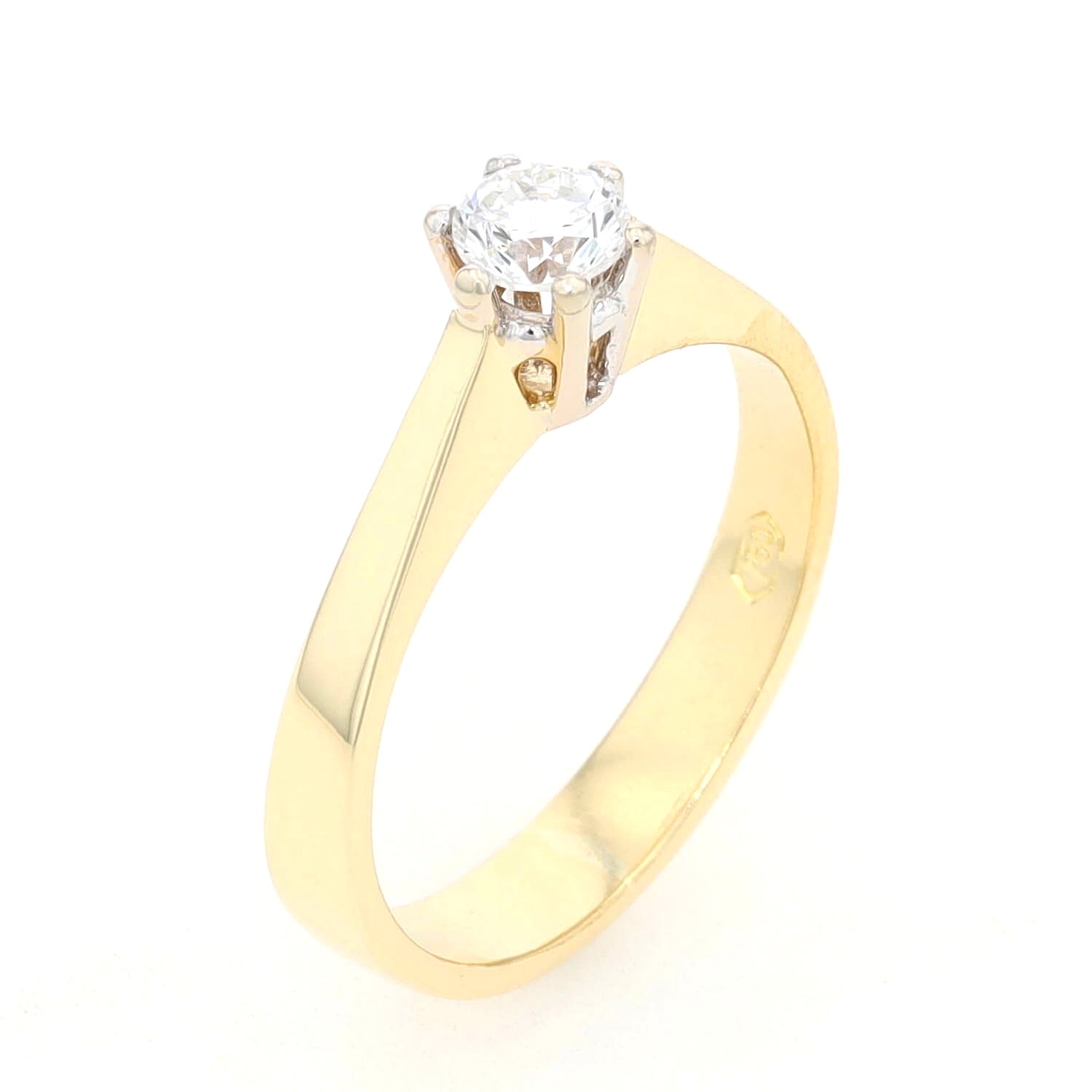 Ring in 750er Gelbgold mit einem Brillanten, stehend