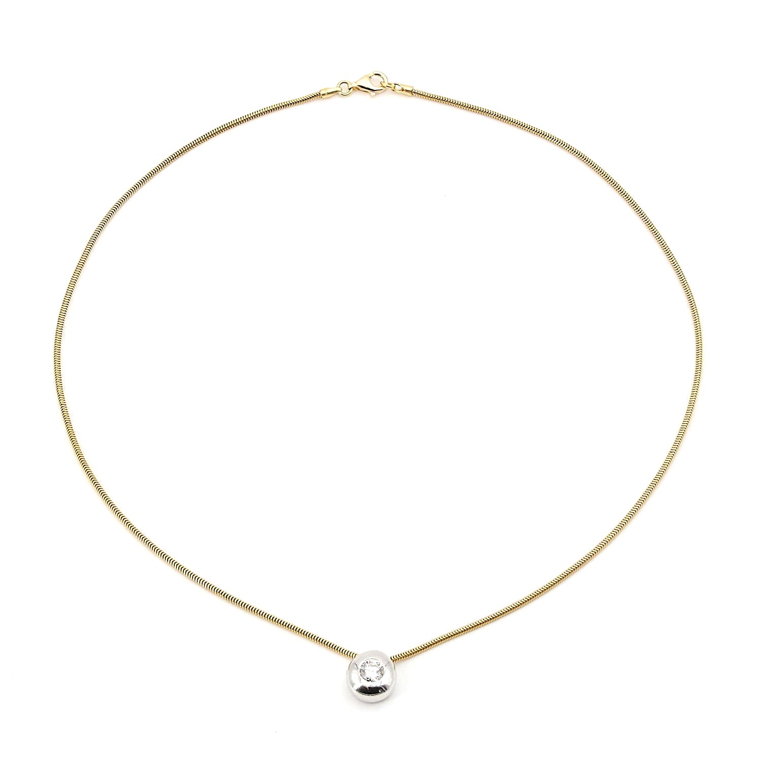 Schlangenkette mit einem Anhänger in 750er Bicolor-Gold und einem Brillanten ca. 0,5 ct, liegend geschlossen