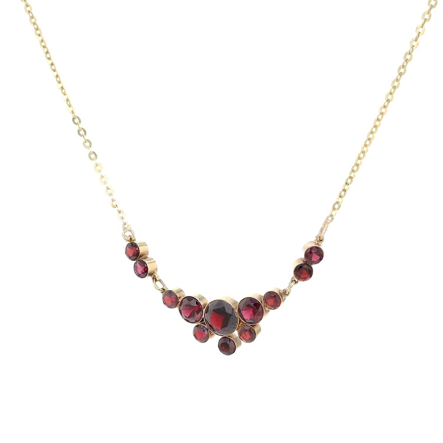 Granatcollier in 333er Gelbgold, hängend links gedreht