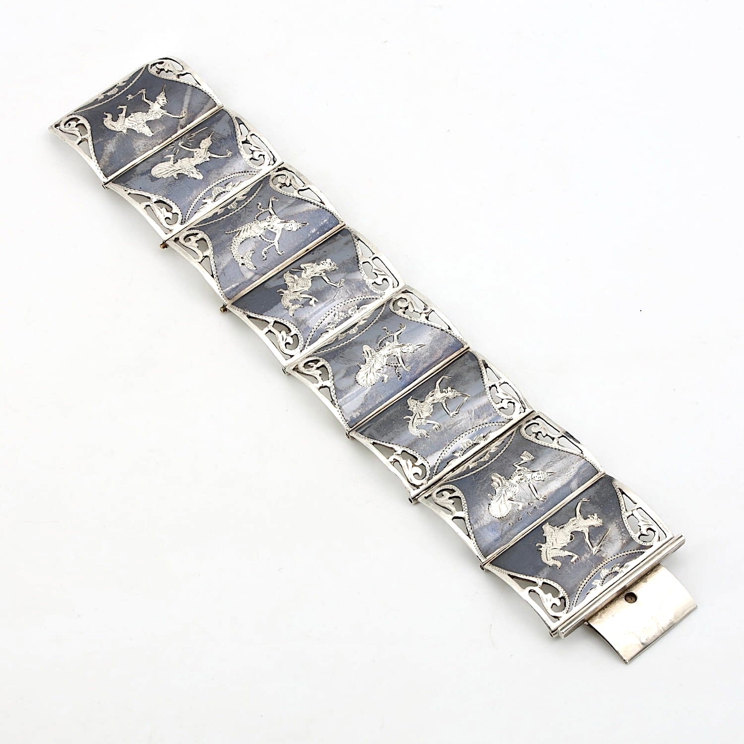 Breites Vintage Armband Sterling Silber Siam Niello, lang ausgelegt Draufsicht