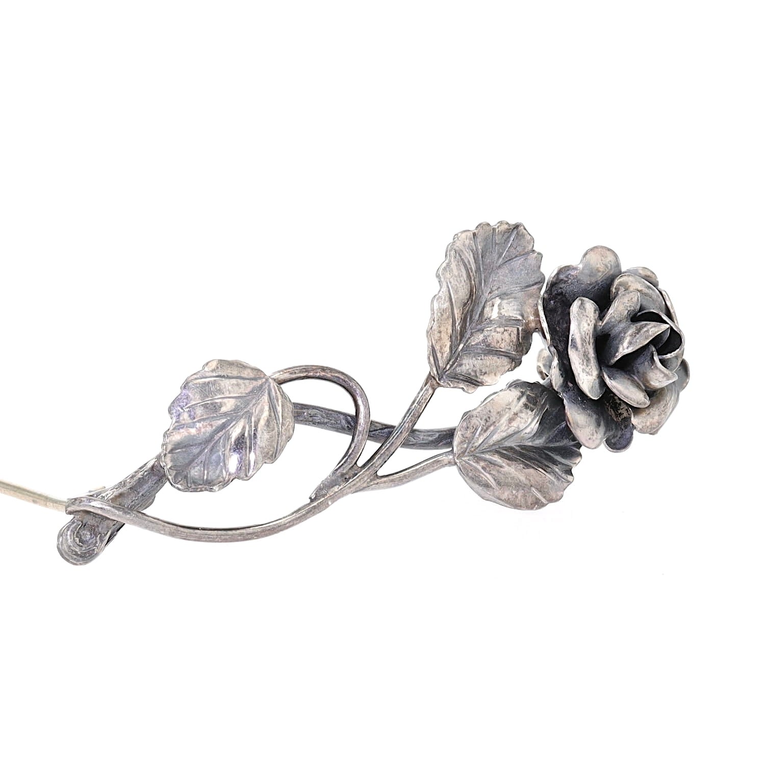 Art Nouveau flower brooch in 925 silver, turned lying on the right