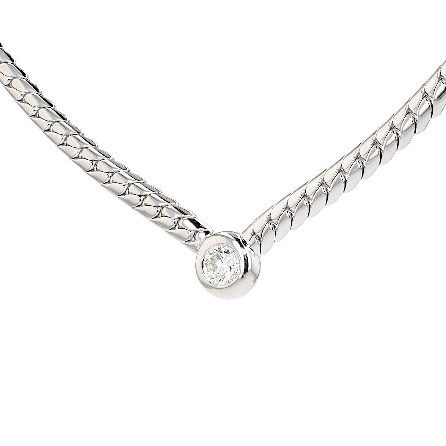 Panzercollier in halbrund aus 585er Weißgold mit einem Brillanten, ca. 0,90 ct, hängend links gedreht