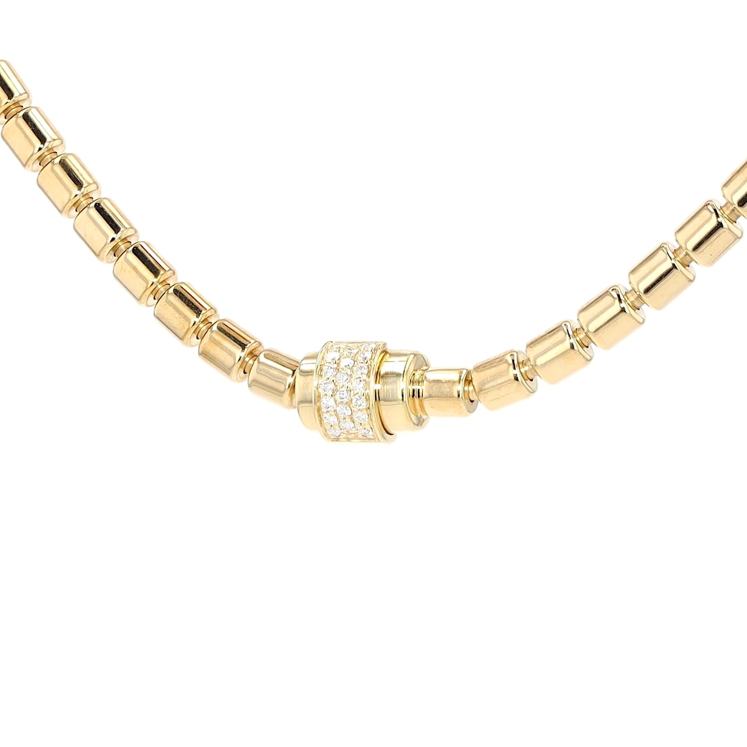 Piaget necklace with Brilliants, Pendant from Wempe with an amethyst approx. 74 ct in 750 gold, view of the lock Brilliants