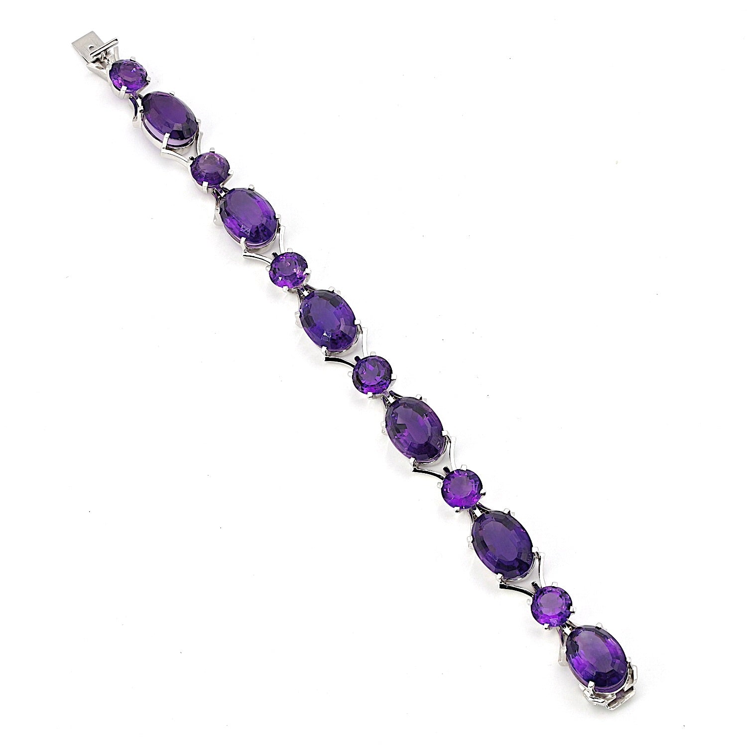 Bracelet in 750 white gold with amethysts, horizontal top view