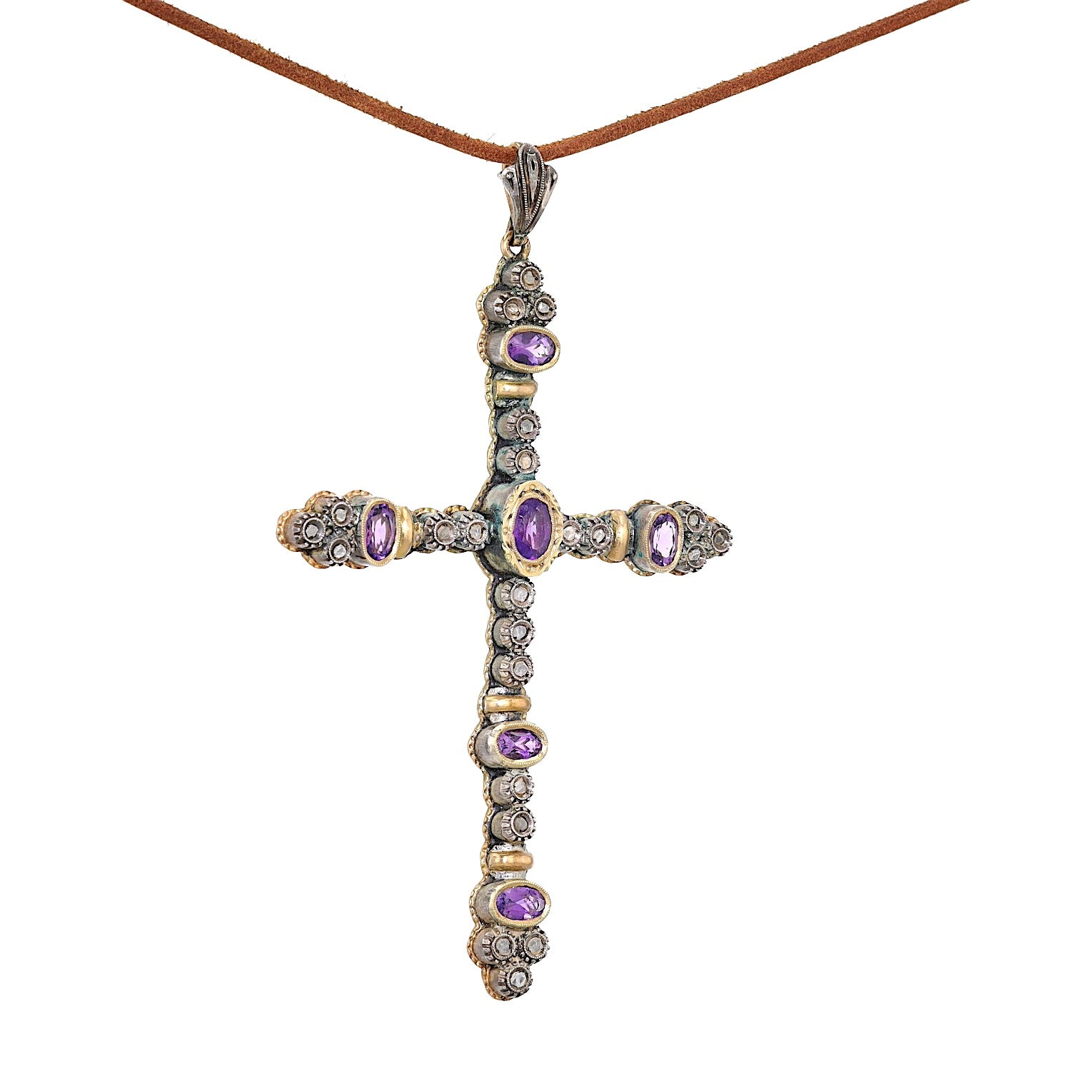 Large cross pendant from around 1910 in 585 gold, silver with amethysts and diamonds