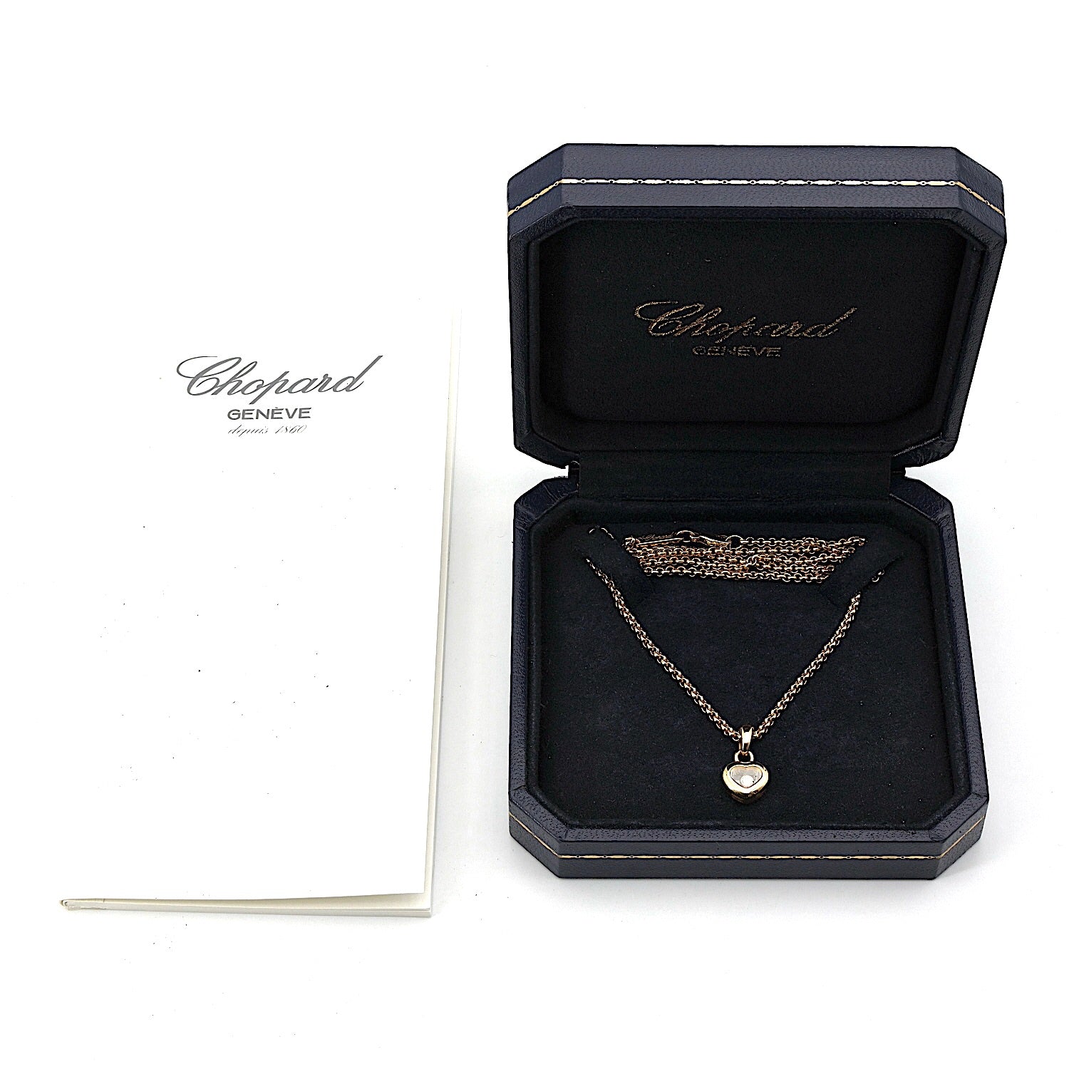 Chopard Happy Diamond, necklace with heart pendant in 18k gold