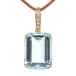 Pendant in 750 yellow gold with an aquamarine and brilliants