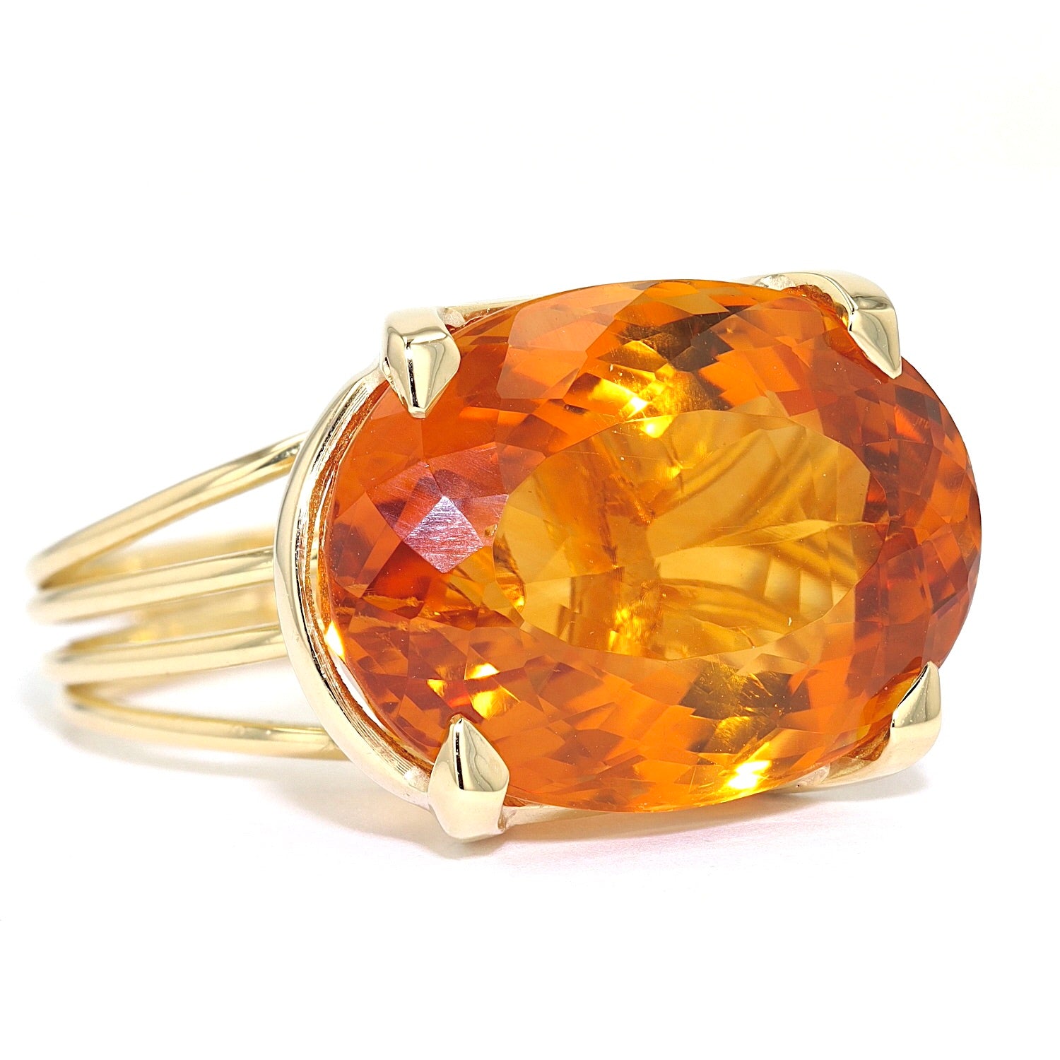 Ring in 750er Gelbgold mit einem Citrin ca. 14,8 ct