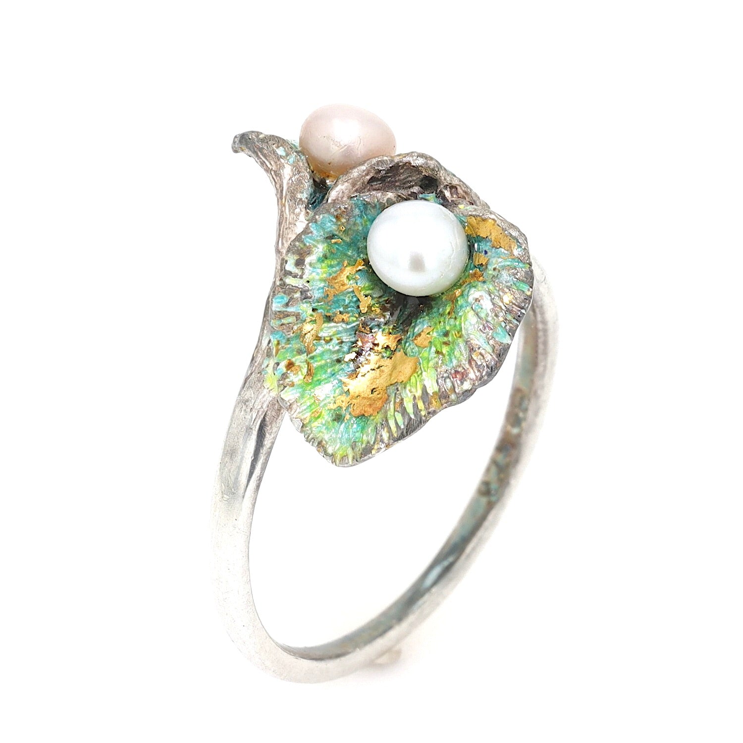 Ehinger Schwarz ring in 925 silver with colorful enamel and cultured pearl button