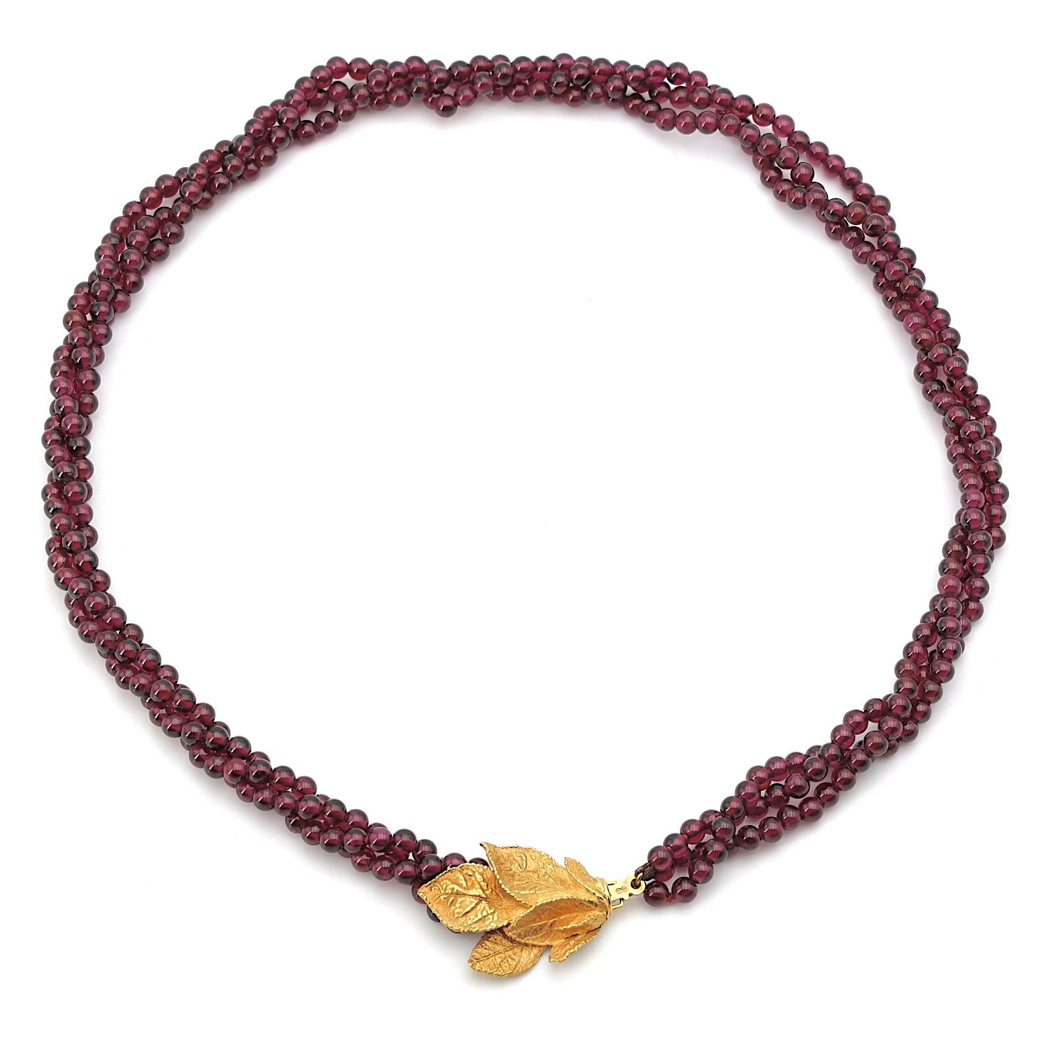 Ehinger Schwarz necklace made from rhodolite spheres and a lock in 750 yellow gold