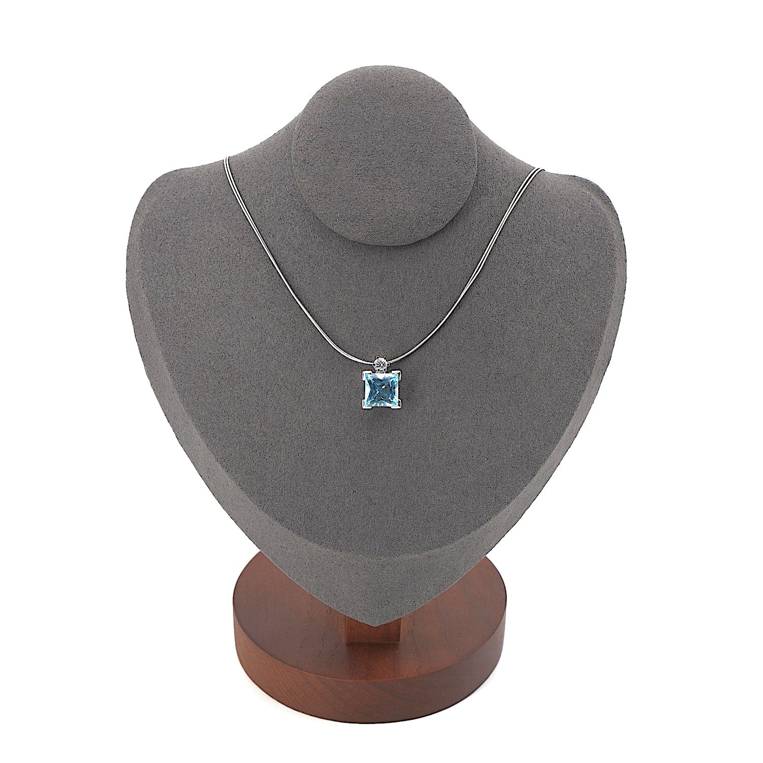 Necklace with pendant made of 750 white gold with a blue topaz and a brilliants