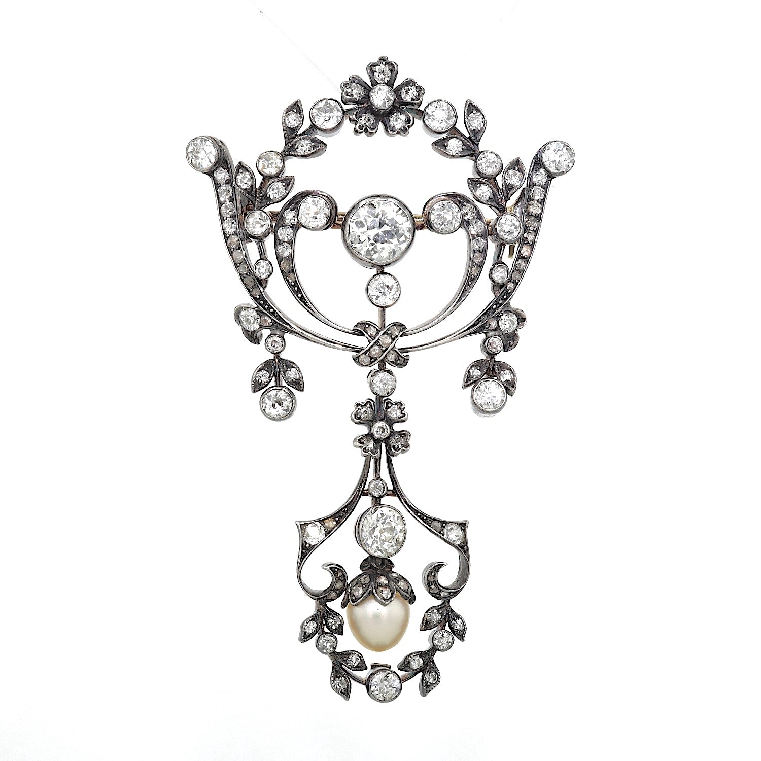 Victorian brooch in 585 gold and silver with a total of approx. 2.8 ct diamonds and a natural pearl