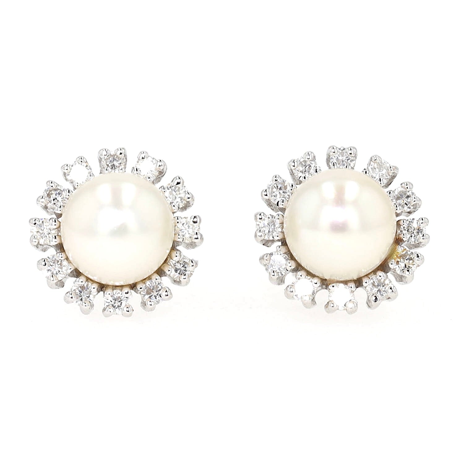 1 pair of stud earrings in 585 white gold, each with a cultured pearl and brilliants