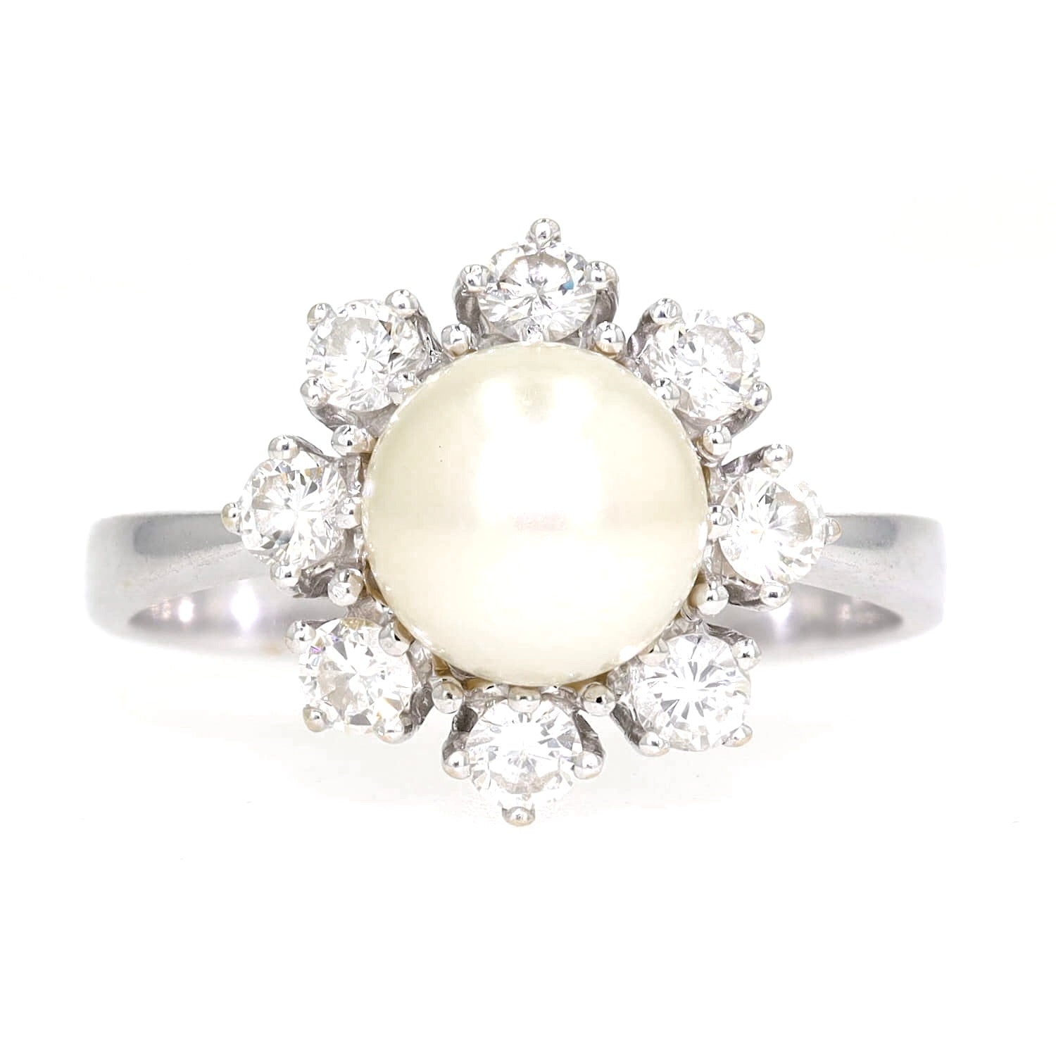 Bucherer ring in 750 white gold with brilliants and a cultured pearl