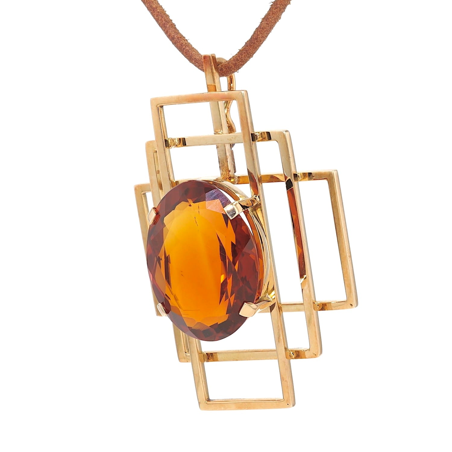 Pendant in 750 yellow gold with a Madeira citrine, hanging, turned to the left