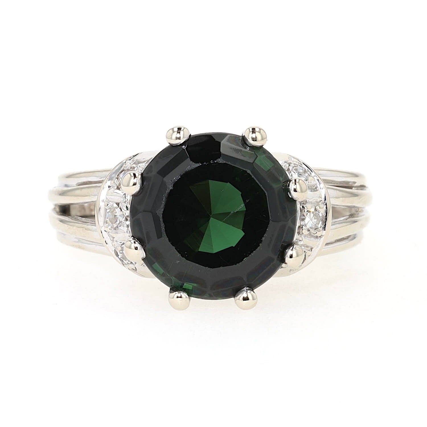 Ring in 585 white gold with a tourmaline and diamonds