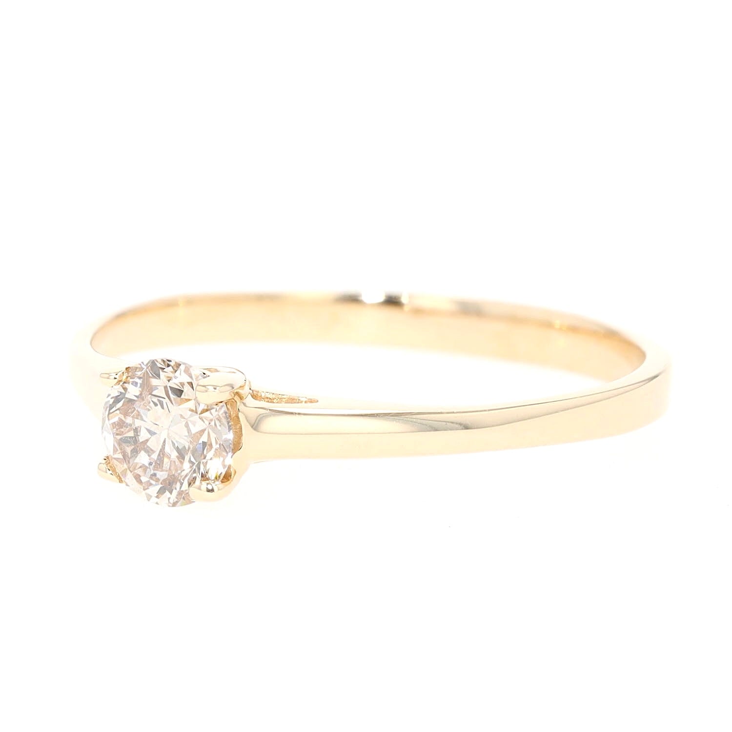 Solitärring in 585er Gelbgold mit einem Brillanten ca. 0,50 ct, liegend links gedreht