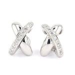 1 pair of stud earrings in 750 white gold with brilliants, standing frontal