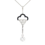 Belle Époque Kette und Anhänger in Platin mit ca. 0,90 ct Diamanten und schwarzer Emaille, hängend frontal
